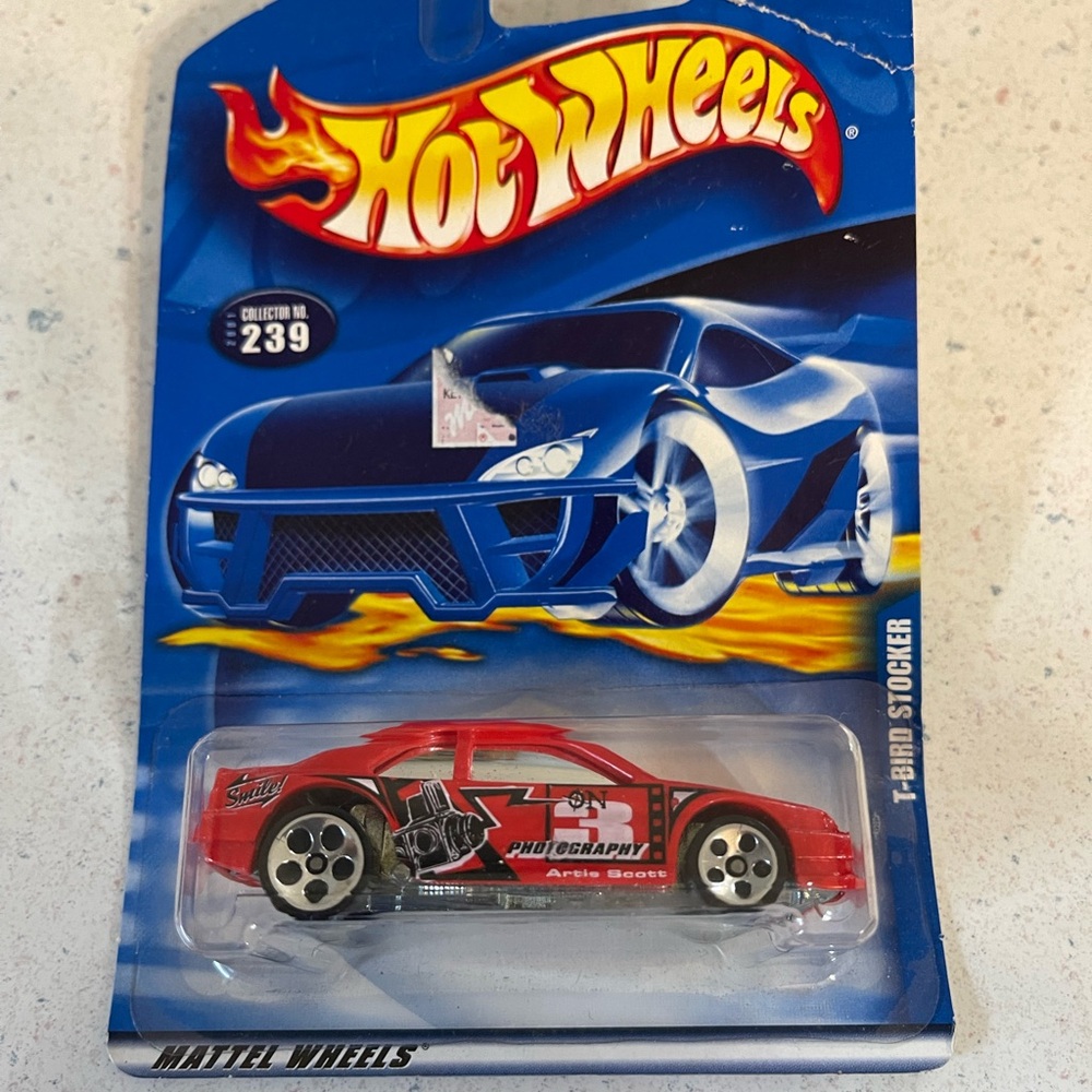 Hot Wheels Red die cast #239 TBird Stocker. New!